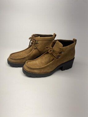 Born Shoes Womens Size 9M Suede Lace Up Ankle Boots Lug Sole Casual Comfort